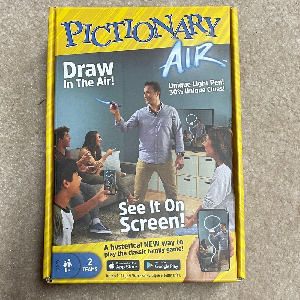 Pictionary Air Family Party Game
